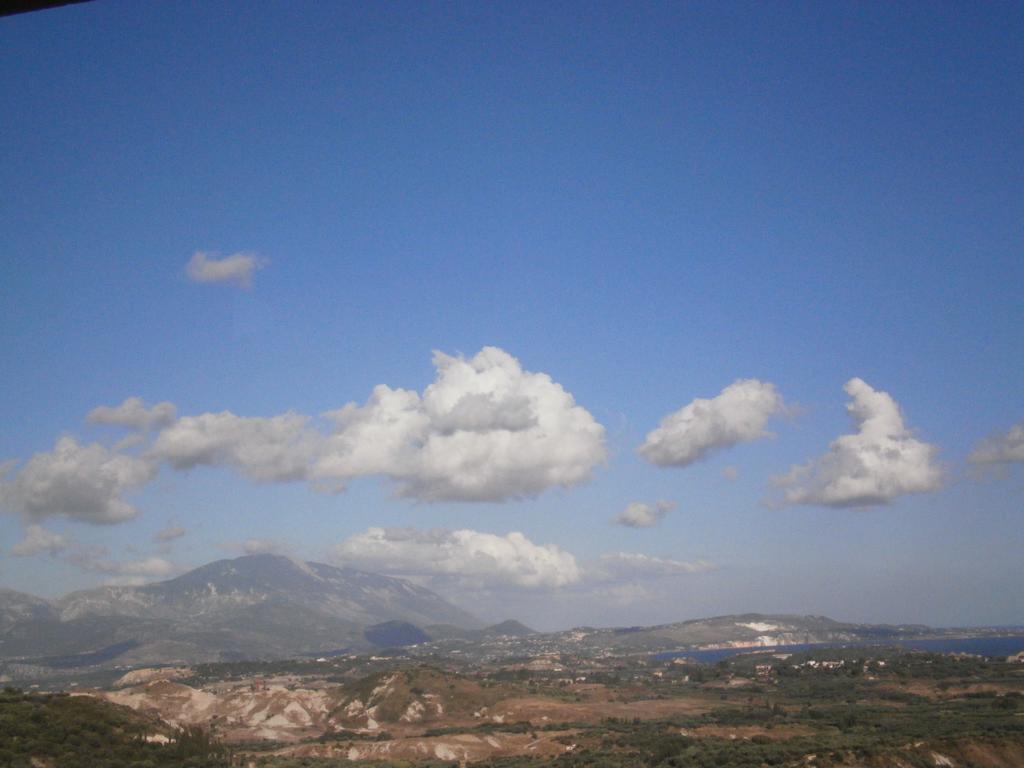 Ionian Balcony Appartement Lixouri Buitenkant foto